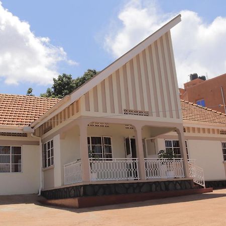 Luwafu Guest House Kampala Exteriér fotografie